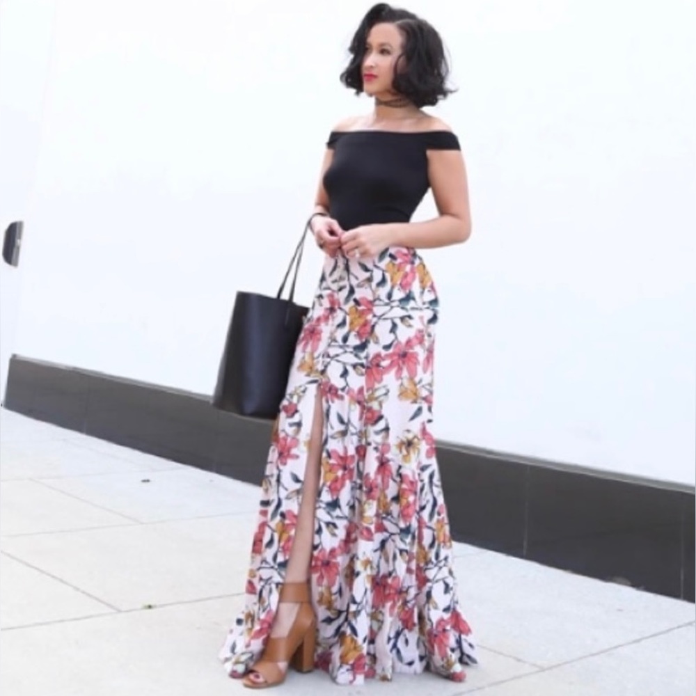Free People Maxi Skirt size 0 Boho Floral Romantic